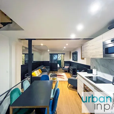 Urban Flat 31 - Charming Triplex In Appartamento *