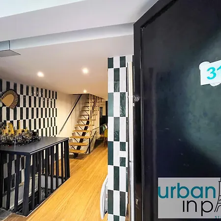 Urban Flat 31 - Charming Triplex In * Parigi